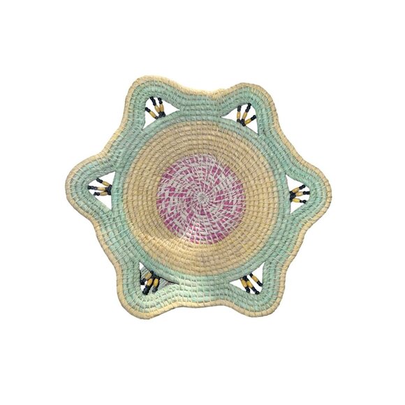 Woven Basket With Bee Design - Picture 1 of 7